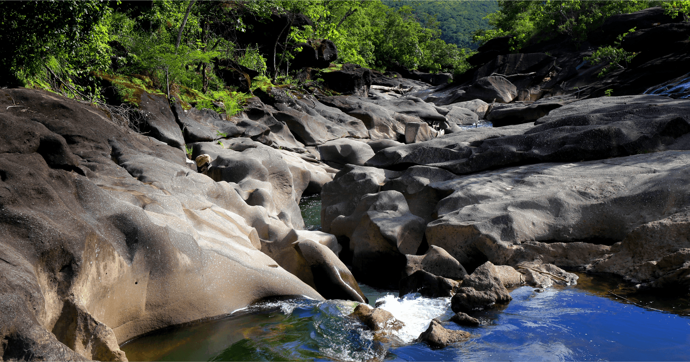 Top 10 must-visit landmarks worldwide