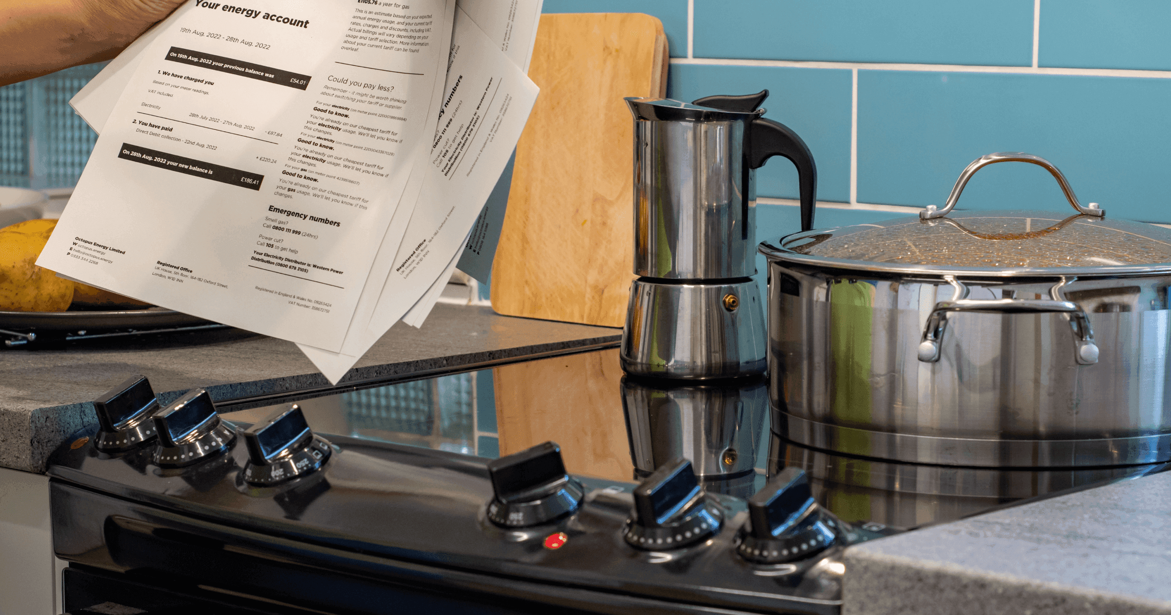 How to set up and pay your household bills in the UK